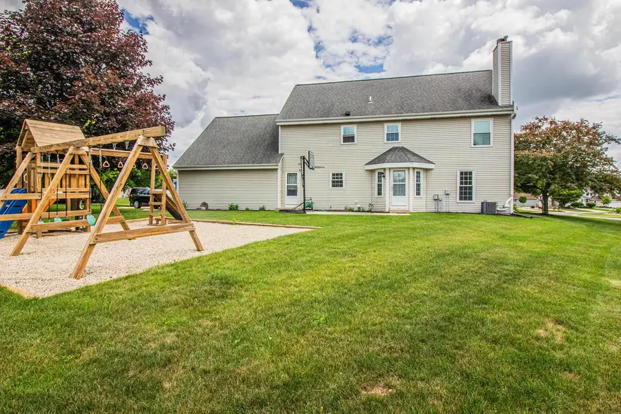 W196N11351 Shadow Wood DRIVE, Germantown, WI 53022 - #2
