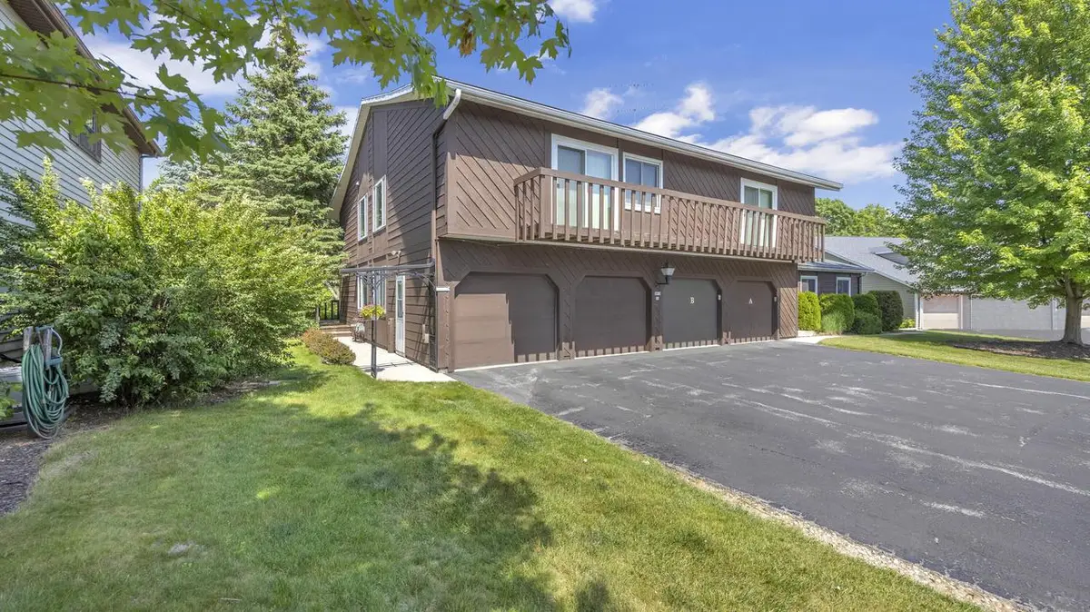 2412 Cross Creek DRIVE #C, Sheboygan, WI 53081 - #1