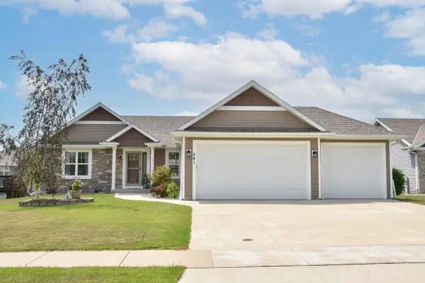 241 Silver Fox DRIVE N, Kewaskum, WI 53040