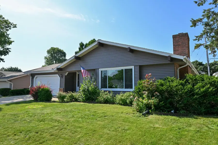 1605 Drexel BOULEVARD, South Milwaukee, WI 53172 - #3