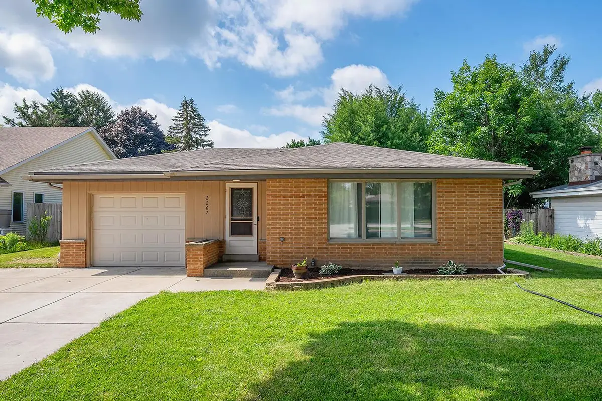 2267 W Grange AVENUE, Milwaukee, WI 53221 - #1