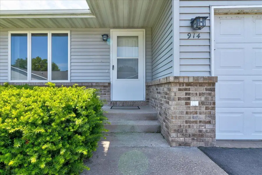 914 Northern Sands PLACE, Onalaska, WI 54650 - #3