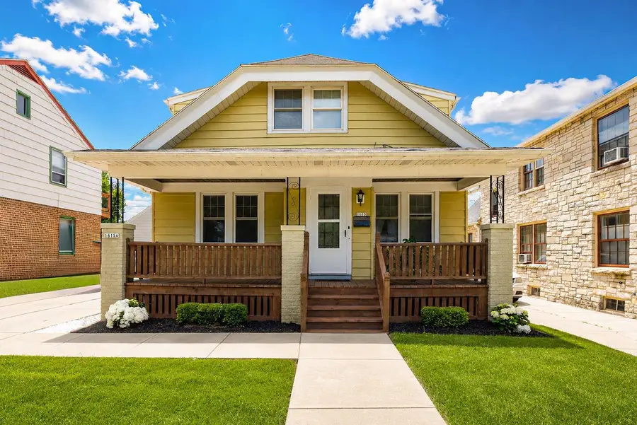 1615 E Beverly ROAD #1615A, Shorewood, WI 53211 - #2