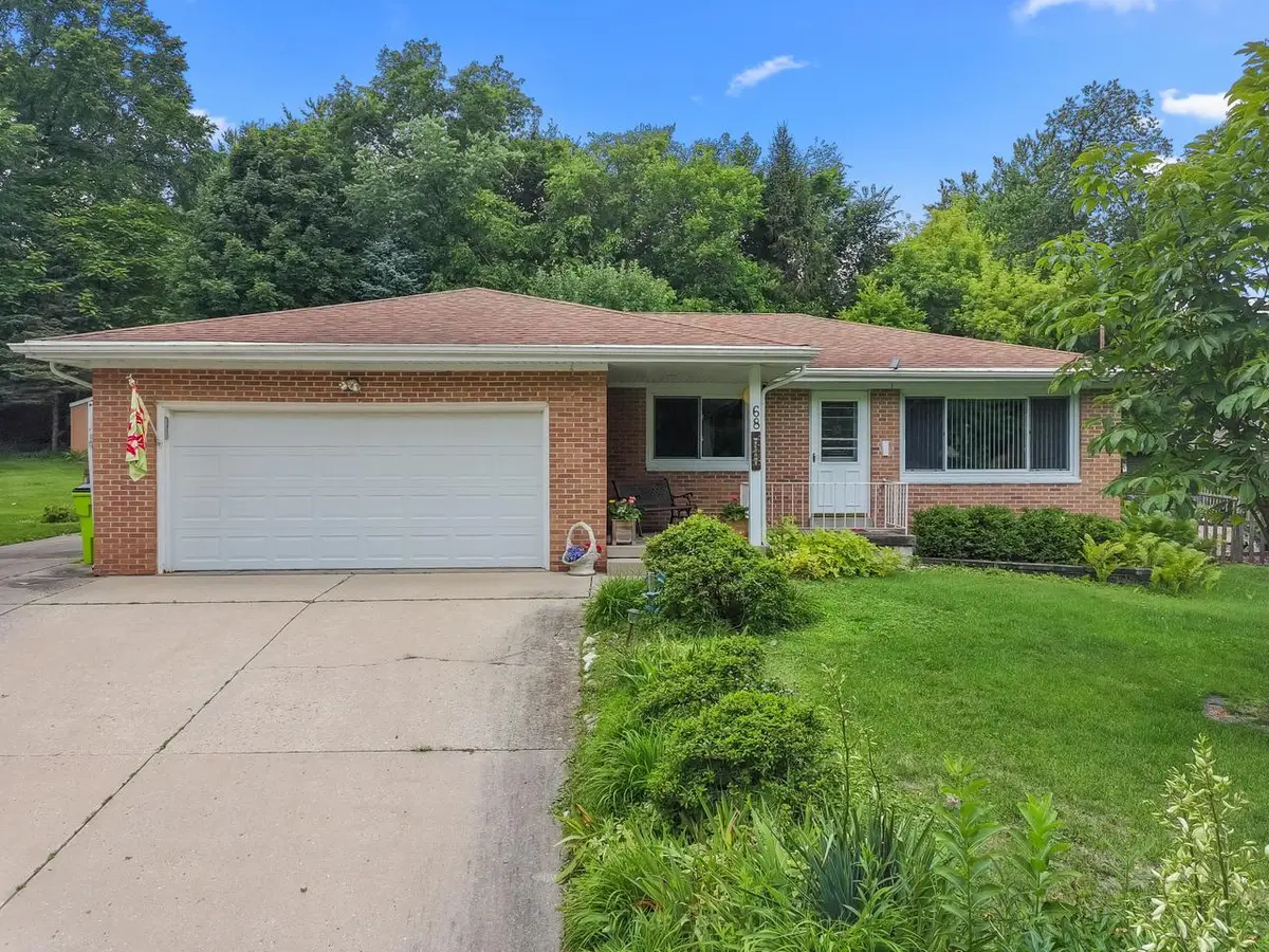 68 Oakwood STREET, Williams Bay, WI 53191 - #1