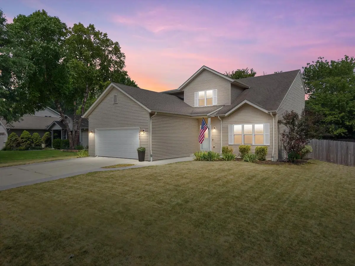 4354 S 50th STREET, Greenfield, WI 53220 - #1