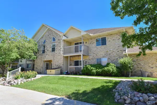 4835 Easy STREET #7, Milwaukee, WI 53209