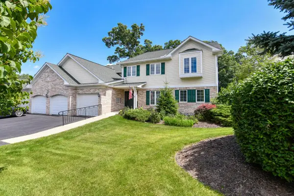 91 Potawatomi ROAD #J-4, Williams Bay, WI 53191