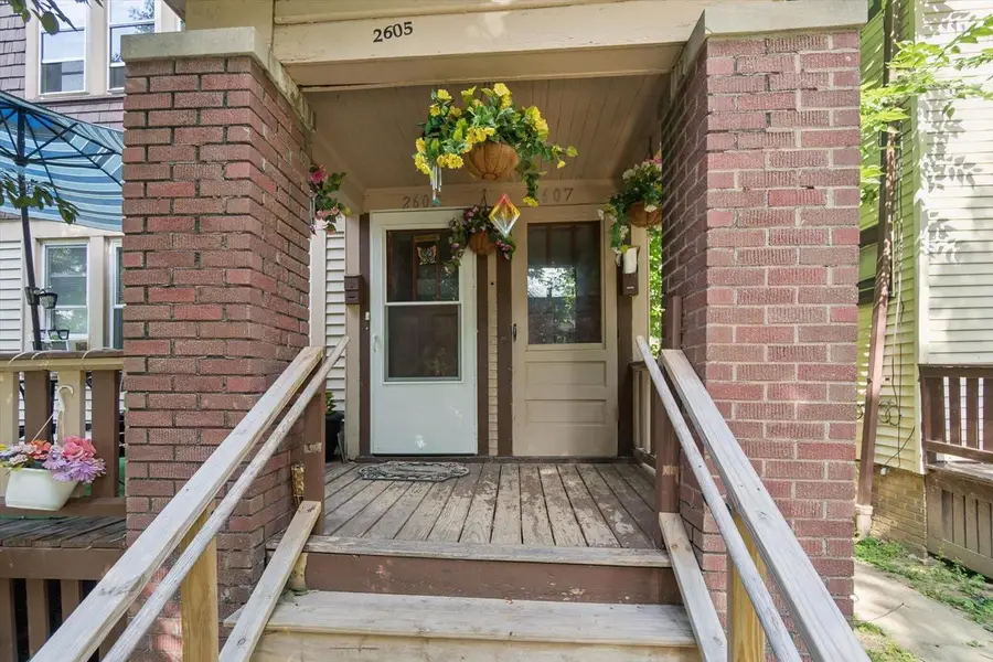 2605 N 49th STREET #2607, Milwaukee, WI 53210 - #2