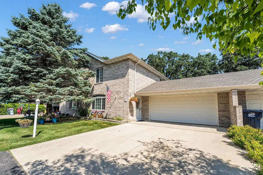 626 E Market STREET #103, Elkhorn, WI 53121 - #2