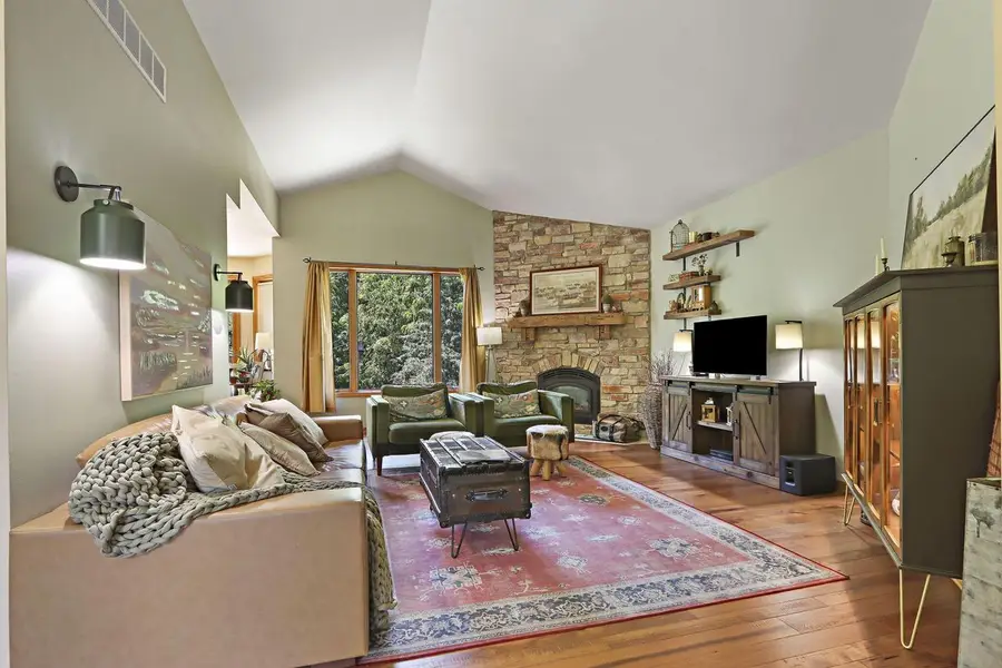 1109 Cooper Hawk DRIVE, Burlington, WI 53105 - #2