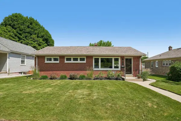 3648 E Whittaker AVENUE, Cudahy, WI 53110