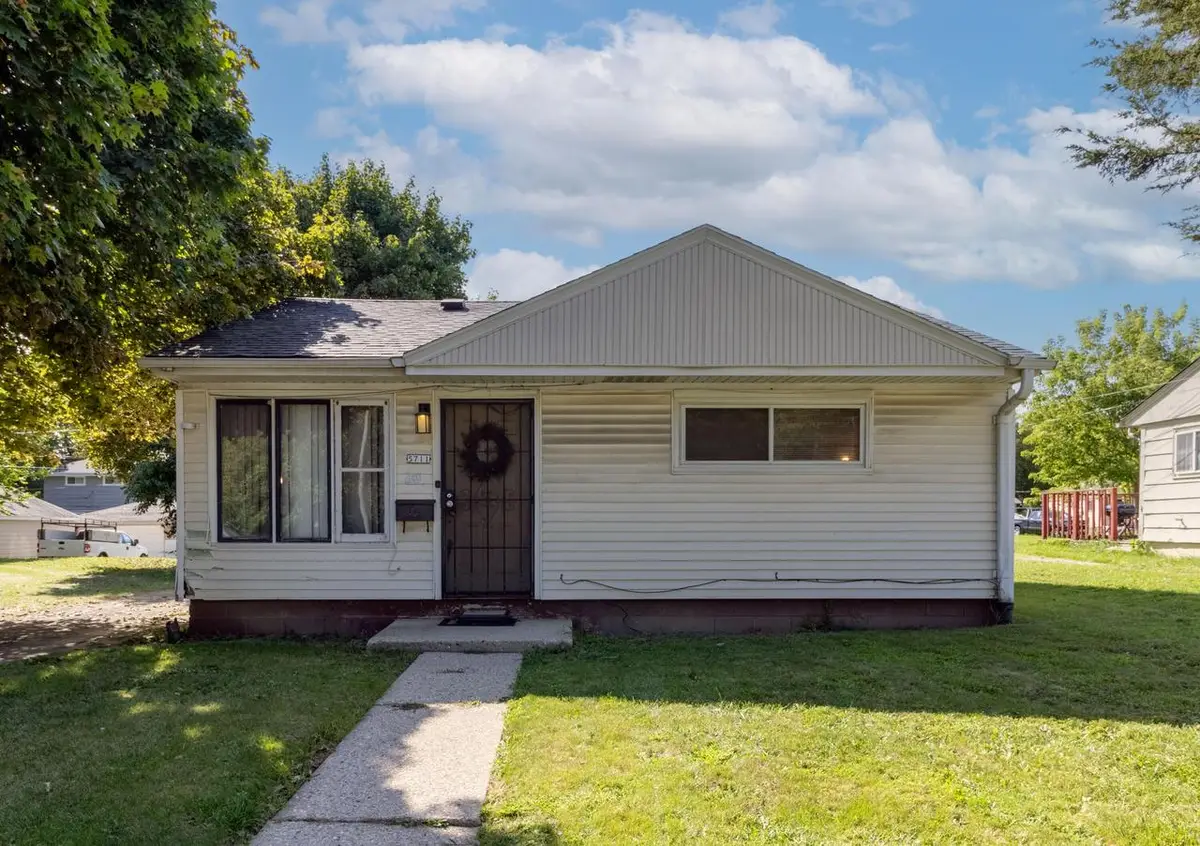 5711 N 60th STREET, Milwaukee, WI 53218 - #1