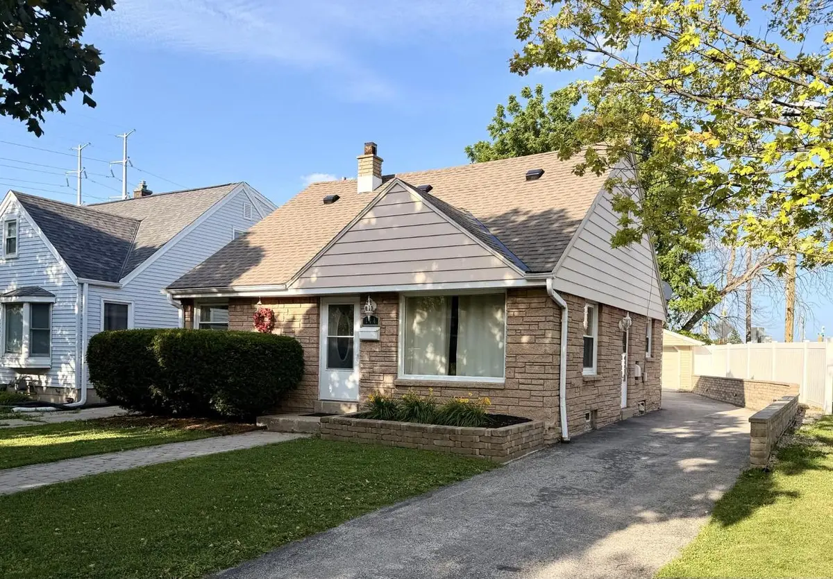 144 S 71st STREET, Milwaukee, WI 53214 - #1