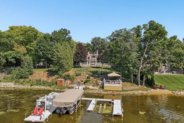 5946 N River Bay ROAD, Waterford, WI 53185