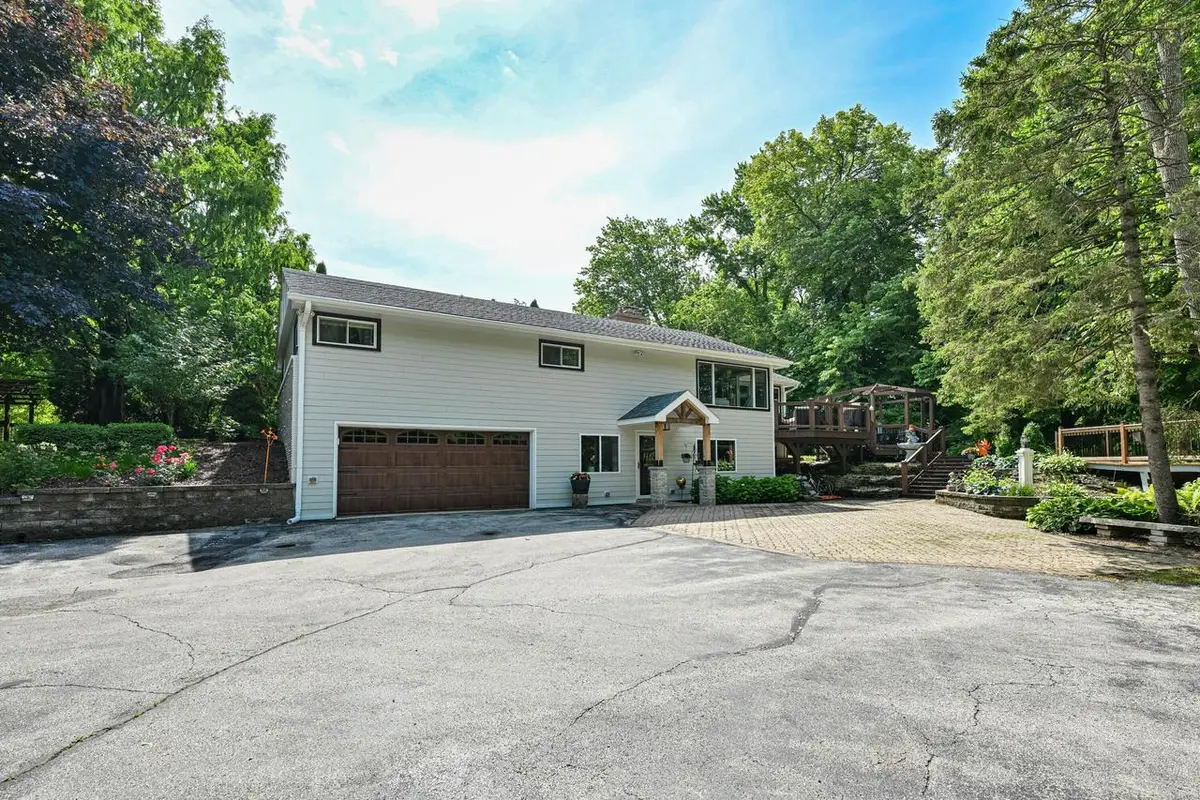 795 W Monrovia AVENUE, Glendale, WI 53217 - #1