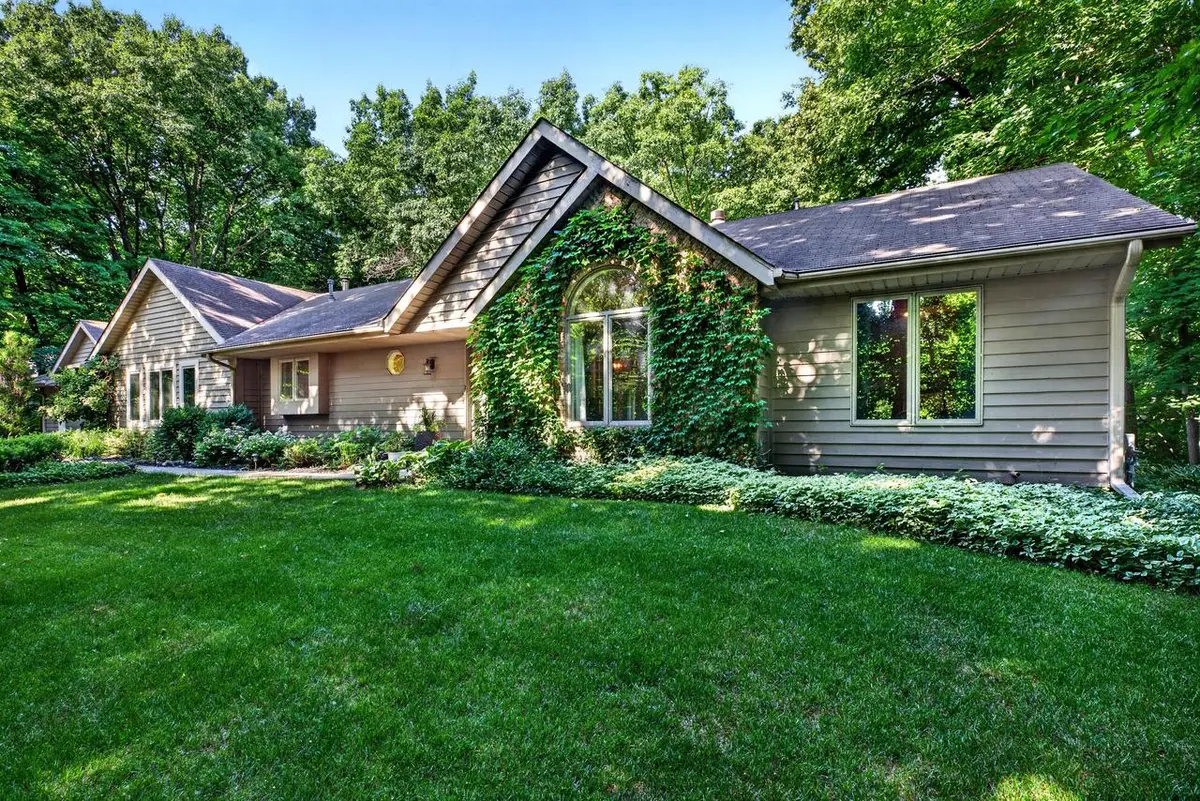 315 Kettle COURT, Slinger, WI 53086 - #1