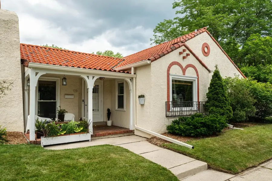 130 W Birch AVENUE, Whitefish Bay, WI 53217 - #2