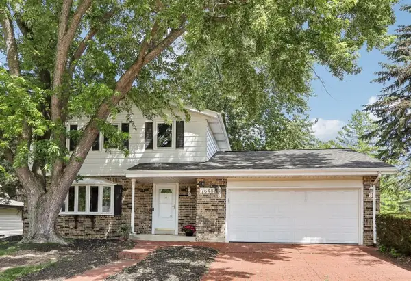 7648 S Pine AVENUE, Oak Creek, WI 53154