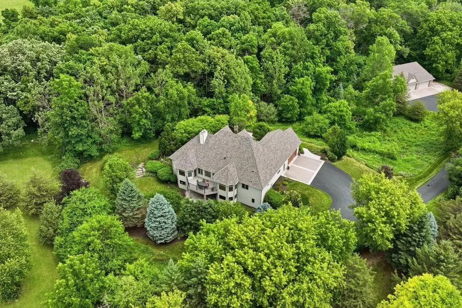 W330S1417 County Road C, Delafield, WI 53018 - #2