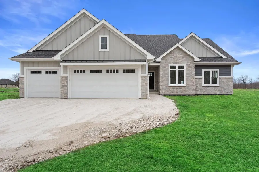 N66W20955 Sweet Clover DRIVE, Menomonee Falls, WI 53051 - #3
