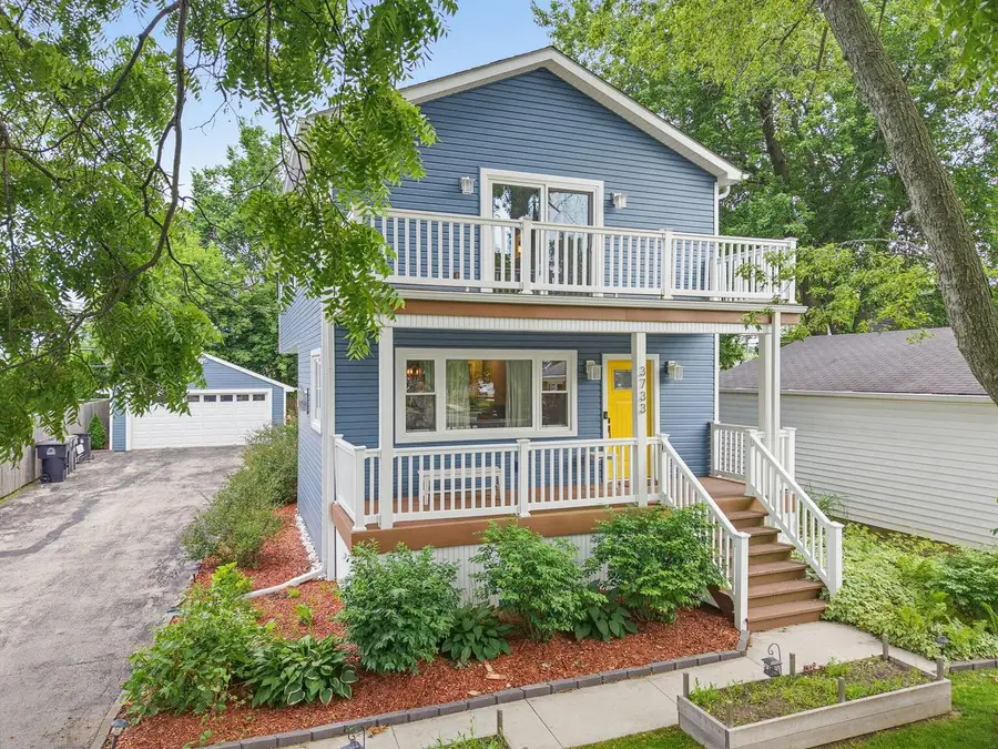 3733 E Birchwood AVENUE, Cudahy, WI 53110 - #3