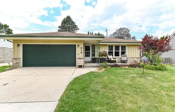 810 17th AVENUE, South Milwaukee, WI 53172