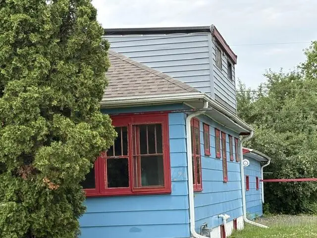 347 Speedway COURT, Slinger, WI 53086 - #1