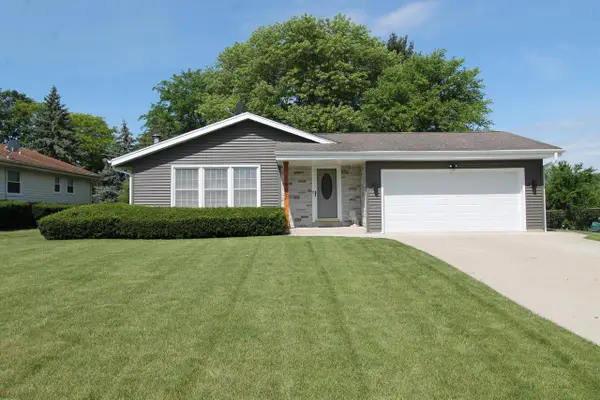 7985 59th STREET, Franklin, WI 53132
