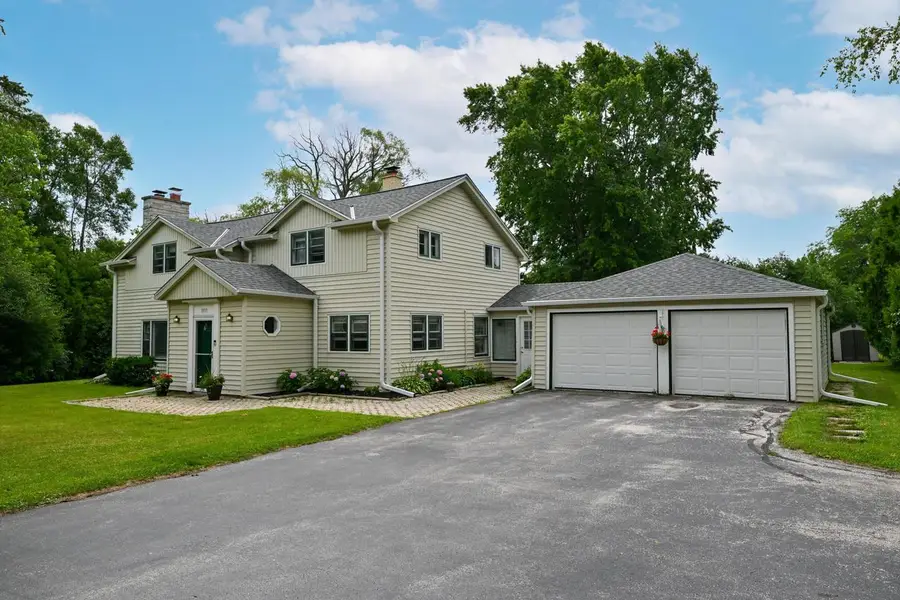 1933 W Donges Bay ROAD, Mequon, WI 53092 - #2