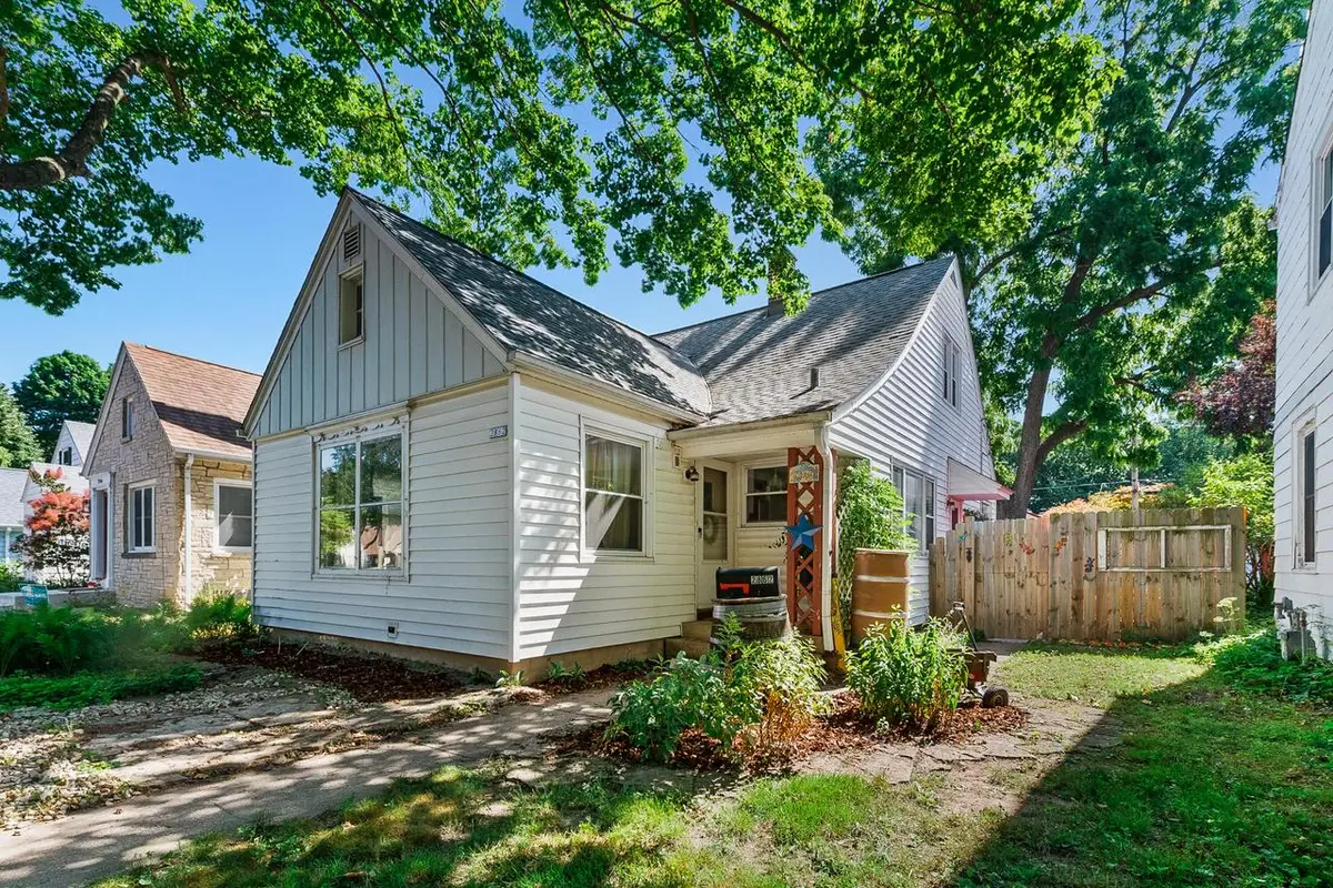 2862 N 78th STREET, Milwaukee, WI 53222 - #1