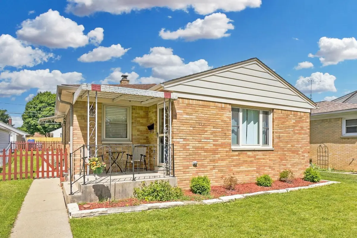 2549 S 63rd STREET, Milwaukee, WI 53219 - #1