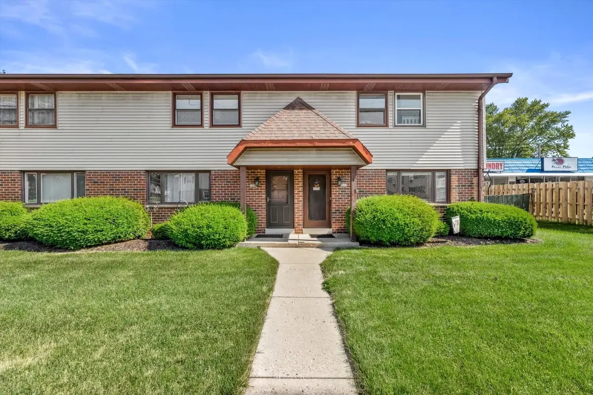 2832 E Grange AVENUE #2832, Cudahy, WI 53110 - #1