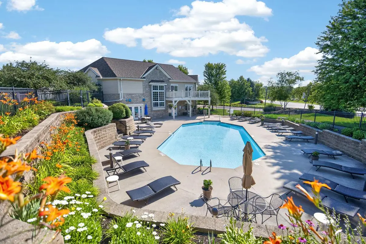 21834 N Weather Edge CIRCLE #G, Lannon, WI 53046 - #1