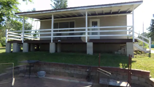 N9151 Parkway ROAD, Crivitz, WI 54114
