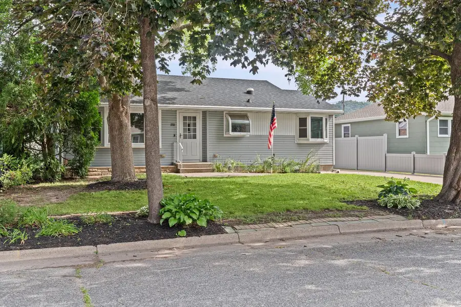 2721 Ray PLACE, La Crosse, WI 54601 - #3