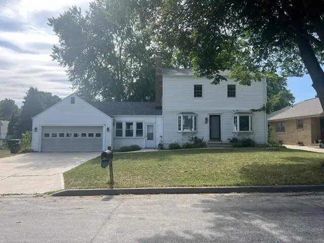 2229 N 102nd STREET, Wauwatosa, WI 53226 - #1