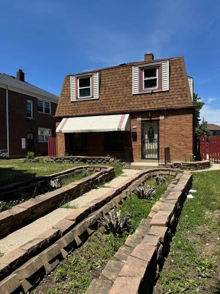 3714 W Capitol DRIVE, Milwaukee, WI 53216 - #1