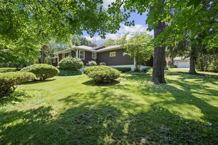 N2472 Fisk DRIVE, Burlington, WI 53105 - #2