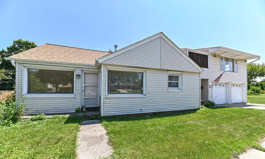7141 W Forest Home AVENUE, Greenfield, WI 53220 - #3