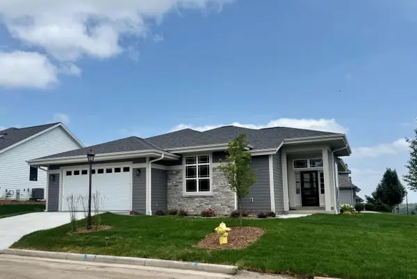 3631 Alder DRIVE, Waukesha, WI 53189