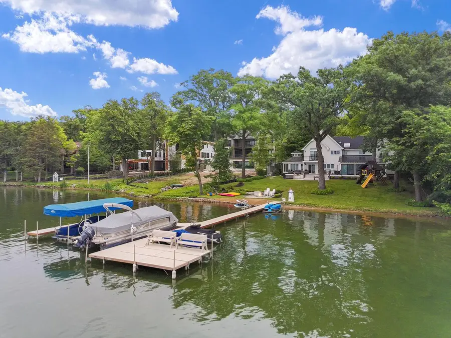 2145 E Lake Shore DRIVE, Twin Lakes, WI 53181 - #3