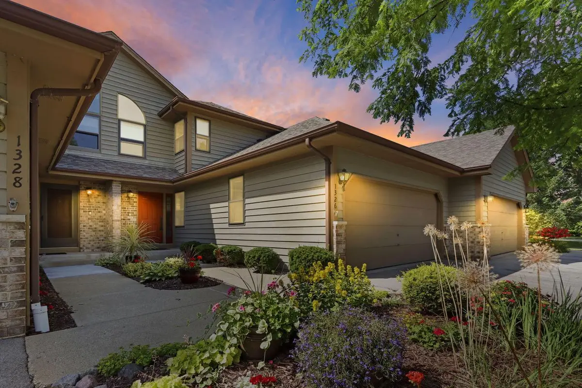 1326 30th COURT #13B, Kenosha, WI 53144 - #1