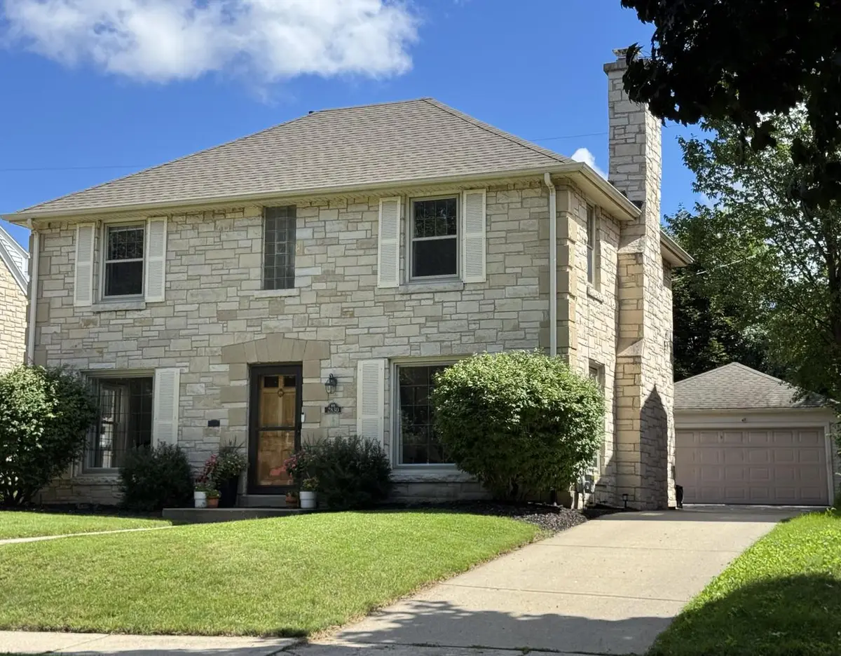 2830 N 69th STREET, Milwaukee, WI 53210 - #1