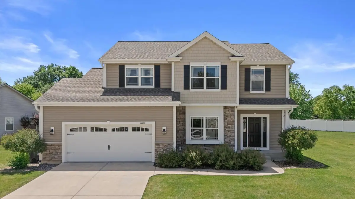 10055 S Chelsea Lee ROAD, Oak Creek, WI 53154 - #1