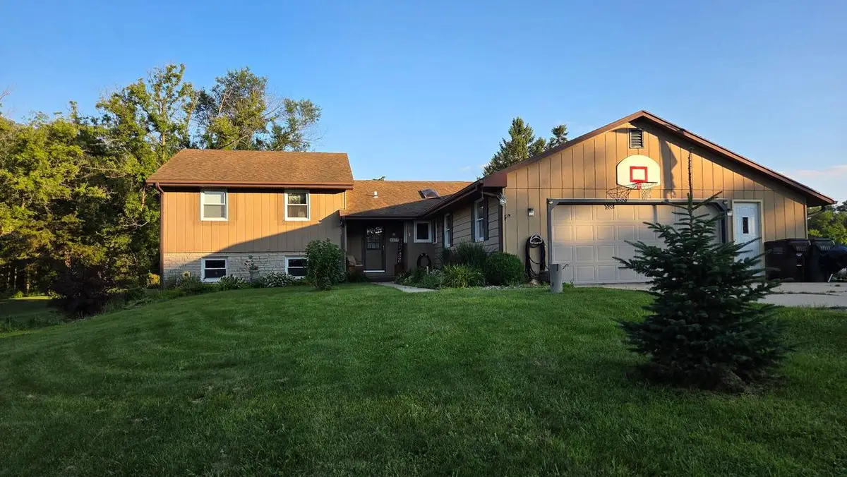 3377 N Hackbarth ROAD, Janesville, WI 53548 - #1