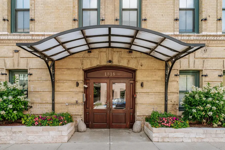 1818 N Water STREET #206, Milwaukee, WI 53202 - #2
