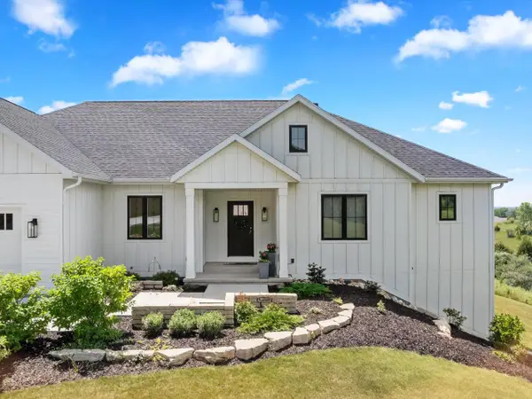 W6812 Lake View DRIVE, Elkhart Lake, WI 53020