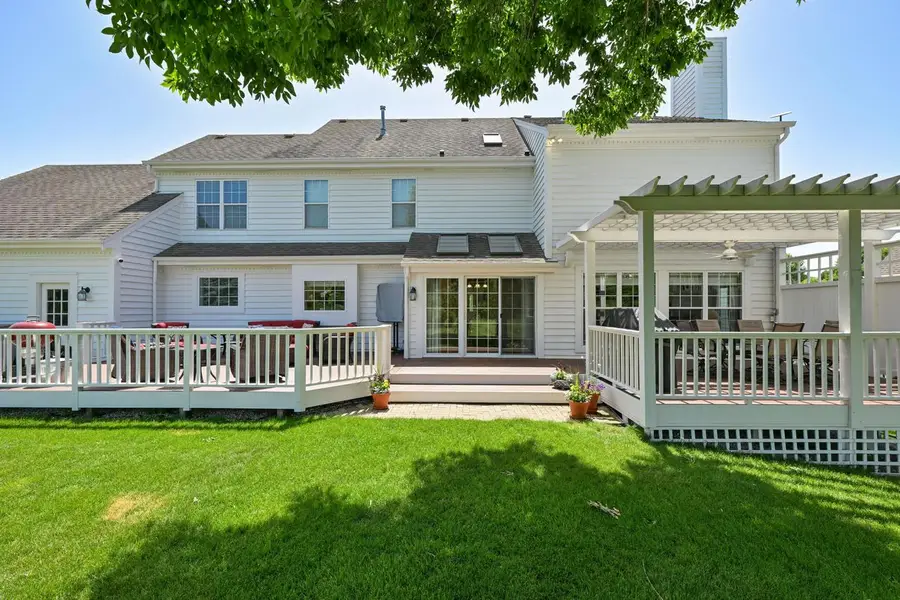 1836 Tallgrass CIRCLE, Waukesha, WI 53188 - #3