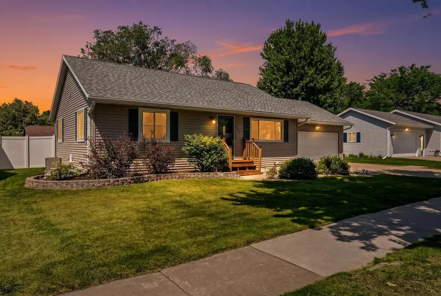 749 Troy STREET, Onalaska, WI 54650 - #2