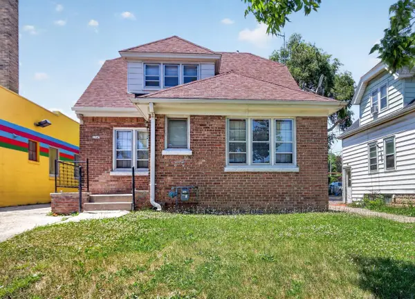 2745 N 58th STREET, Milwaukee, WI 53210